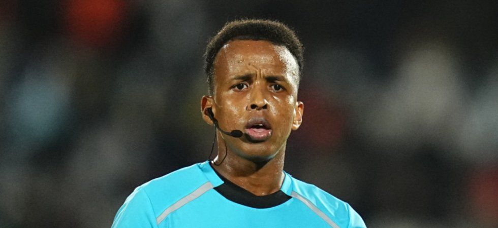 Refoulé des États-Unis, cet arbitre somalien arbitrera PSG-Aston Villa