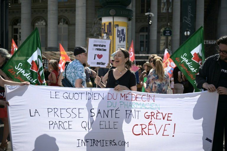Journalistes dans la rue pour alerter sur un métier qui vacille