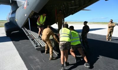 Sous les cocotiers, des soldats s'entraînent à sauver des îles