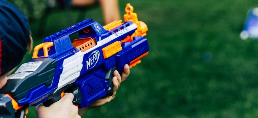 Un pistolet à eau à 10 euros lui coûte 800 francs et un casier judiciaire