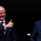 Infantino monte au filet pour défendre le Mondial 2026 et ses pauses controversées