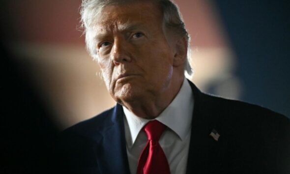 Trump sort les griffes après la destruction d’un hélicoptère américain par l’Iran