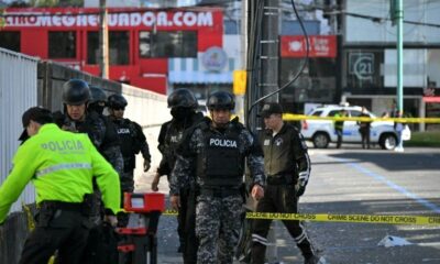 Attentat à Quito une bombe vise un ministère et fait un blessé