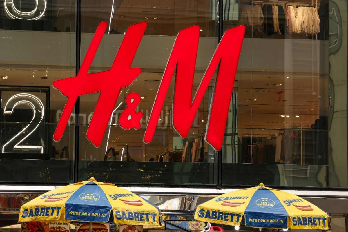 Pourquoi H&M a perdu des ventes en voulant trop bien gérer ses stocks