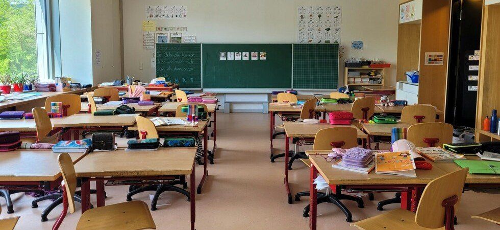 Des centaines d’écoles ferment à cause de la canicule mais les oraux du bac sont maintenus