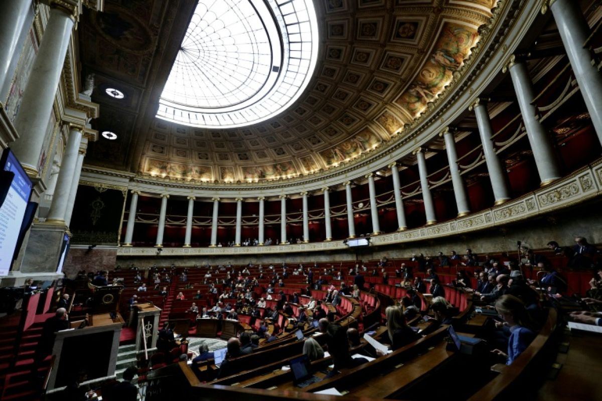 L'autonomie de la Corse sur le fil du rasoir