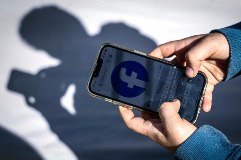 Au Canada, les moins de 16 ans bientôt privés de réseaux sociaux