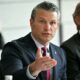 Hegseth lance un avertissement aux Européens depuis les plages du Débarquement