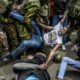 Au Kenya la police déploie un arsenal pour dissuader les jeunes de manifester