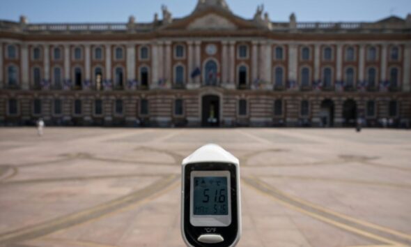 La France en surchauffe 44 millions de personnes sous alerte rouge et le plan sanitaire activé