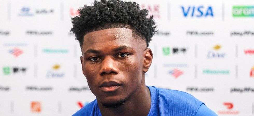 Les Bleus unis dans l'épreuve avant le choc contre la Norvège