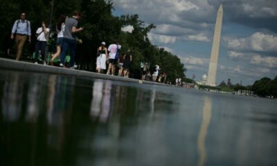 Le bassin de Trump prend l'eau : entre peinture qui s'écaille et algues invasives, le fiasco du Lincoln Memorial