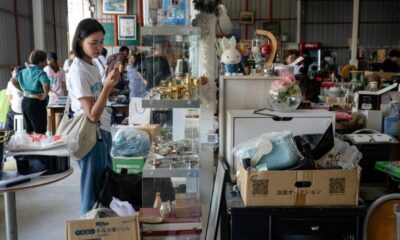 Des peluches aux planches de surf le Japon inonde l'étranger avec ses trésors d’occasion
