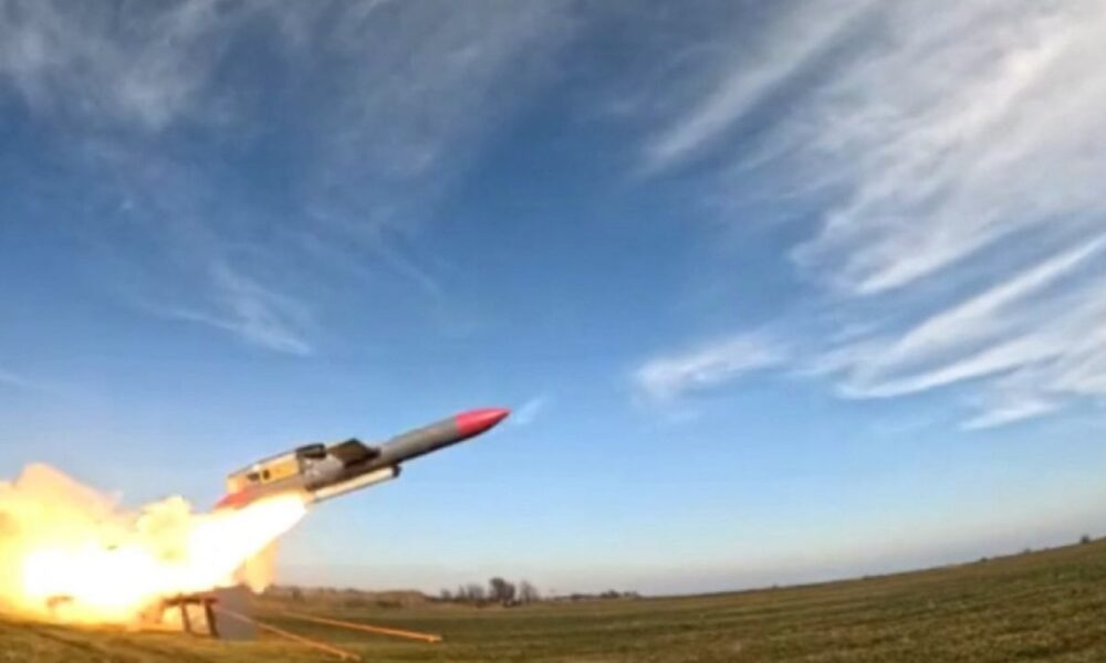L’Ukraine dévoile son missile longue portée Flamingo capable de frapper à 3000 kilomètres