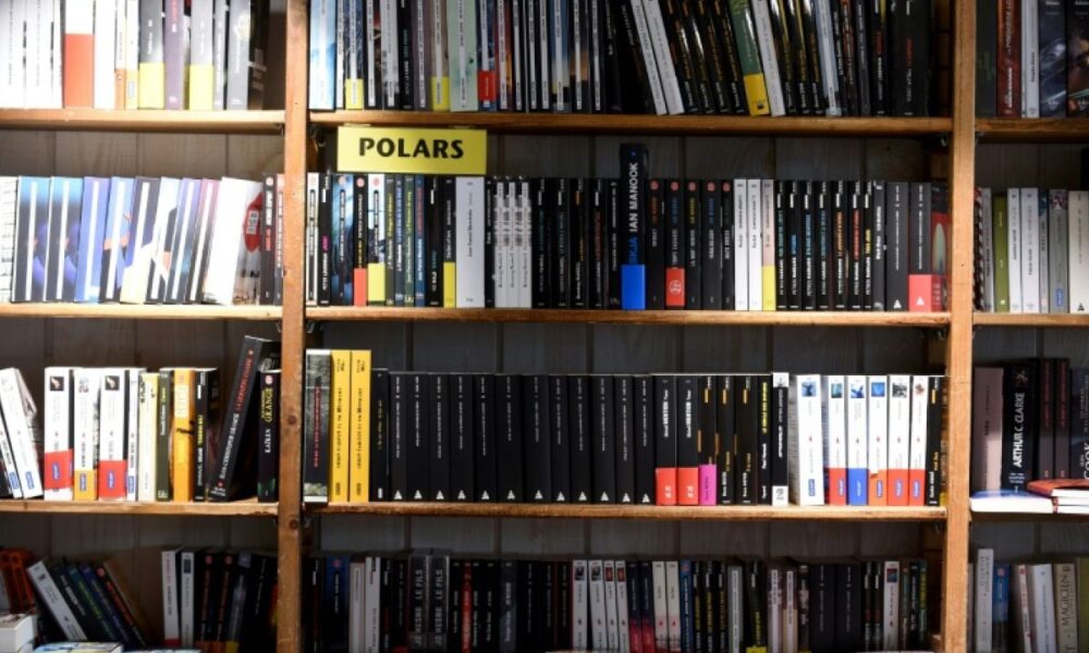 Librairies en crise : le pari du café et des jeux pour survivre