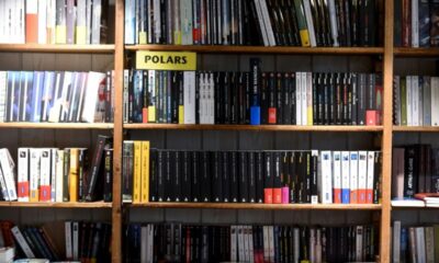 Librairies en crise : le pari du café et des jeux pour survivre