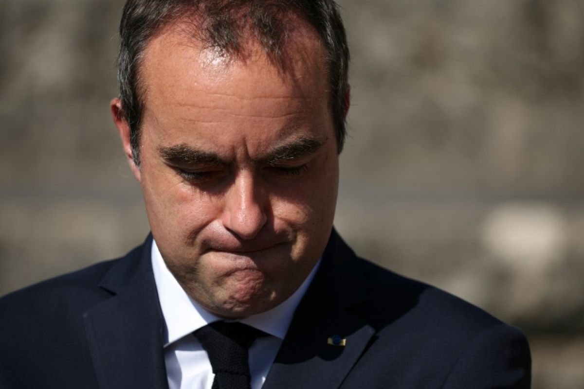 Pas de repos pour les ministres si la canicule s'éternise