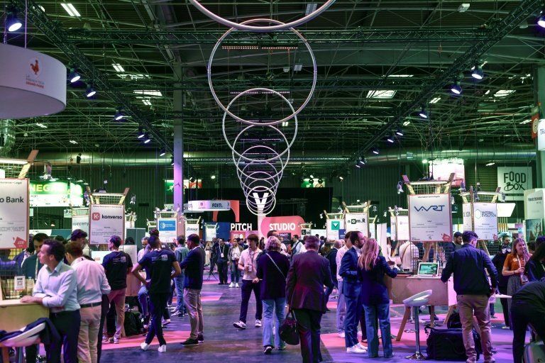 IA et robots envahissent Paris pour les 10 ans de VivaTech