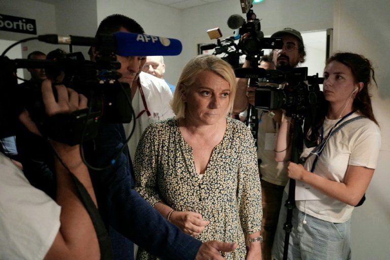 La canicule fait ses premières victimes et les hôpitaux craquent