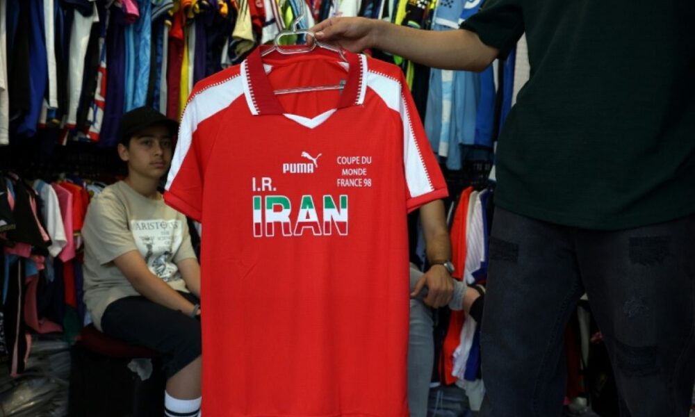 Le visa des footballeurs iraniens obtenu en pleine tempête de missiles