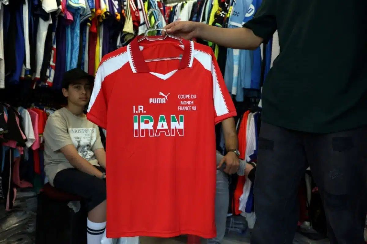 Le visa des footballeurs iraniens obtenu en pleine tempête de missiles