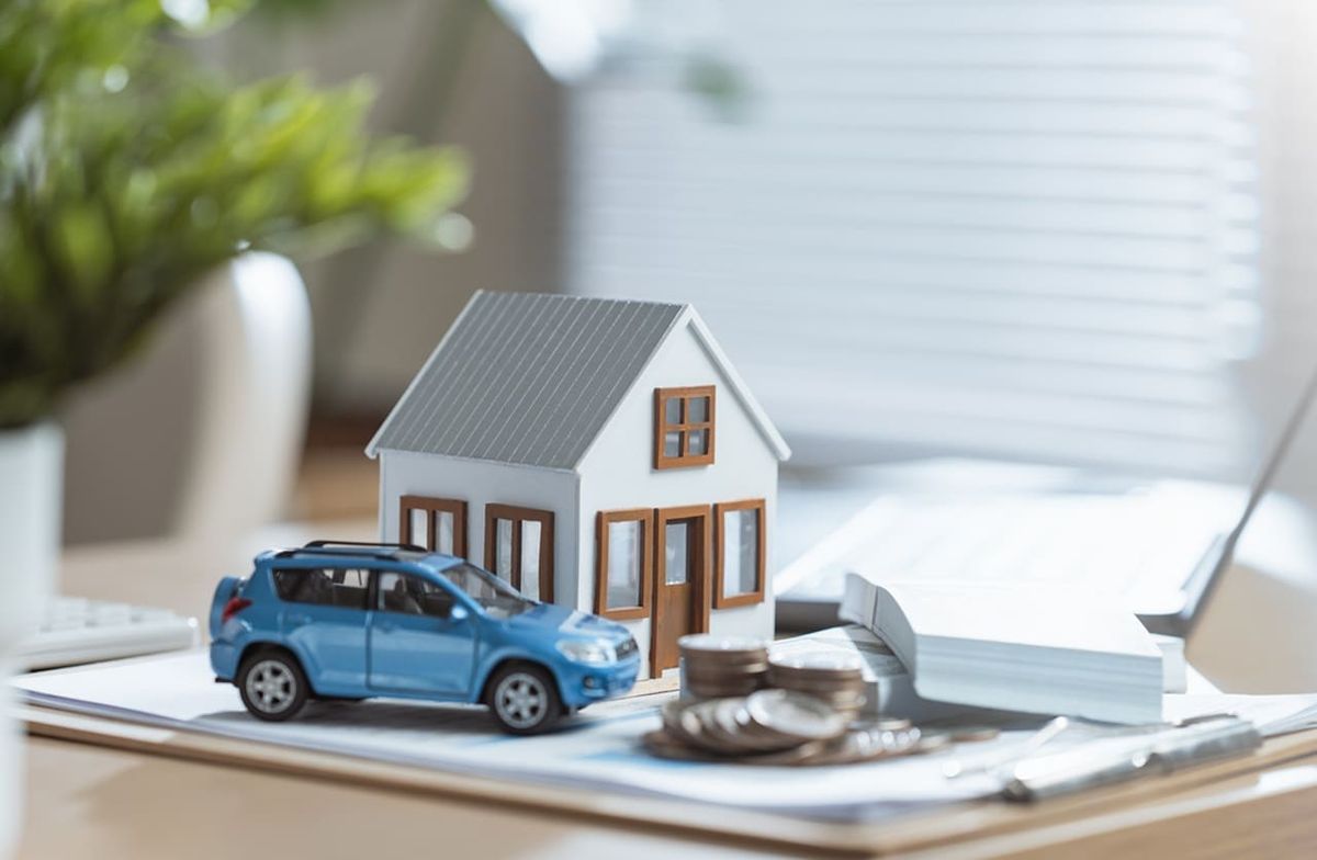 Assurer sa voiture et son logement chez le même assureur le bon plan qui simplifie tout