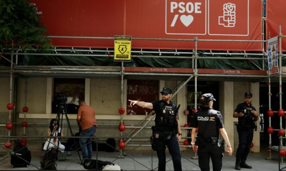 Une 'plombière' au PSOE, les dessous d'un scandale qui ébranle Sánchez