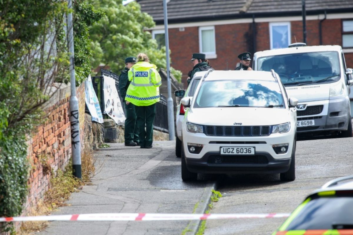 Une attaque au couteau à Belfast attise les tensions anti-immigration