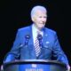Biden lance un 'Quel loser' cinglant à Trump