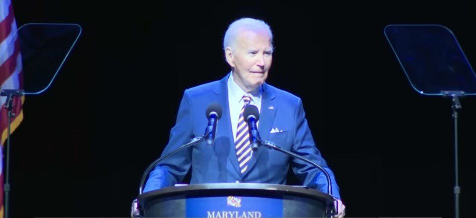 Biden lance un 'Quel loser' cinglant à Trump