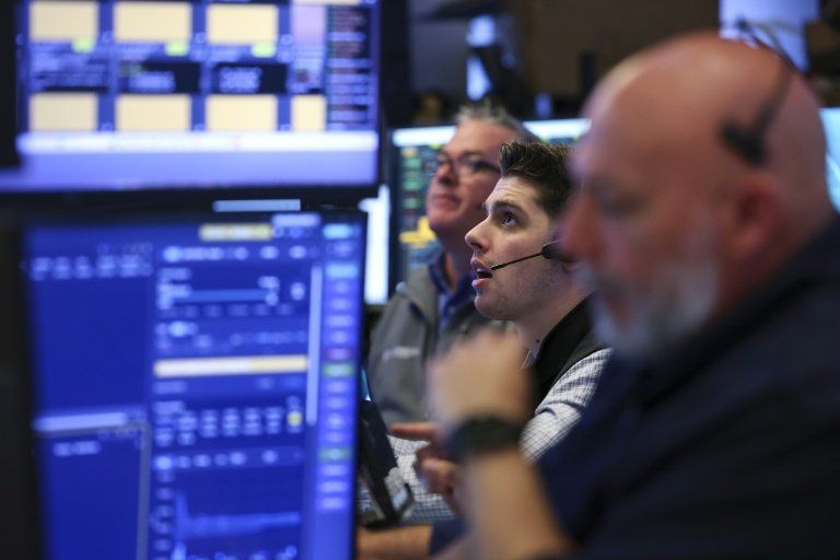 La tech plombe Wall Street, les investisseurs doutent de l'IA