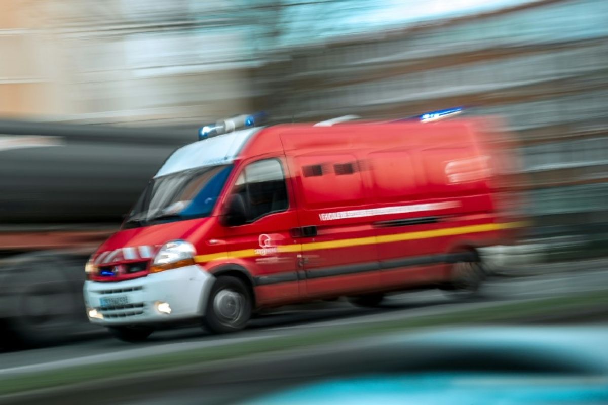 Un collégien meurt dans un incendie à Saint-Denis, son petit frère entre la vie et la mort