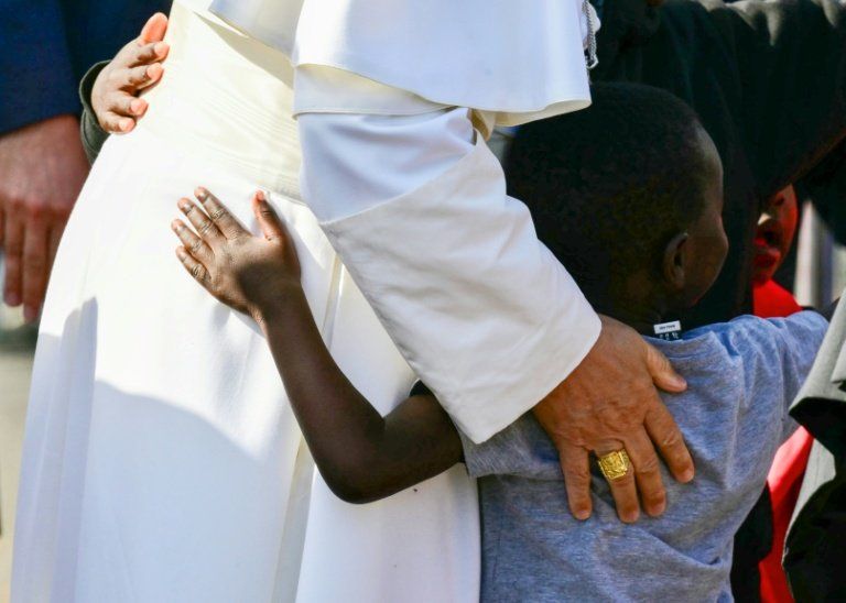 « Nous sommes tous des migrants » : le pape lance un appel depuis les Canaries