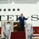Trump dévoile son avion présidentiel nouvelle génération un cadeau géant qui divise