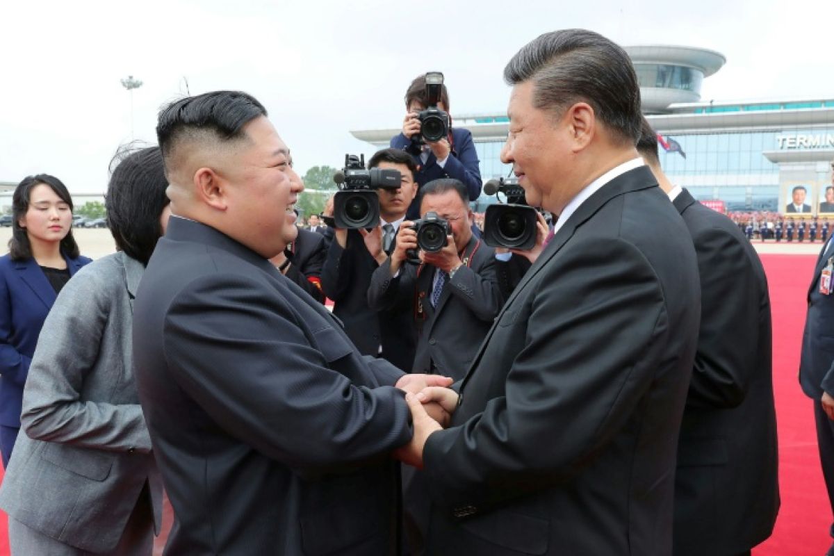 Xi Jinping et Kim Jong Un renouent le dialogue à Pyongyang