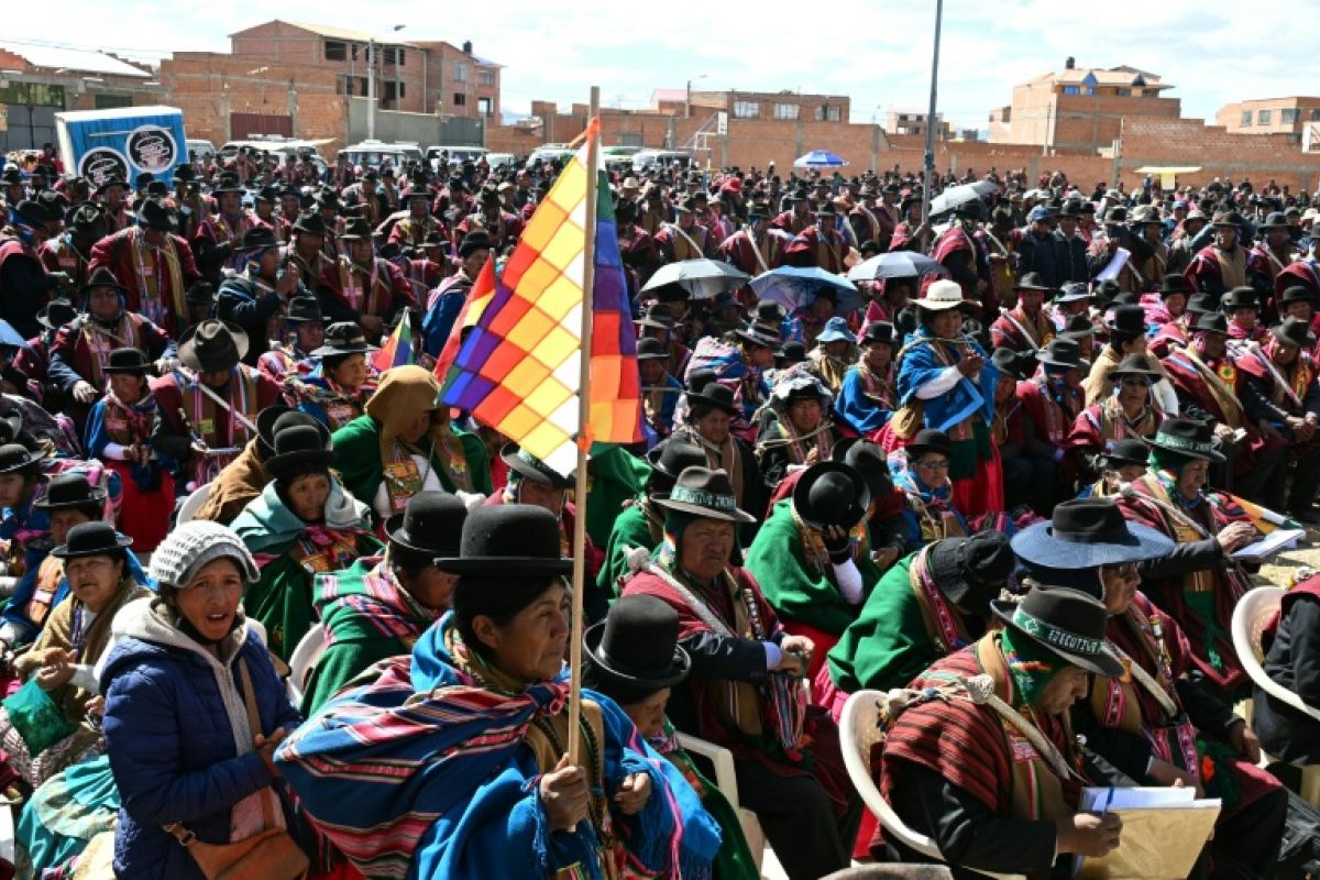 Bolivie L'état d'exception décrété après des semaines de blocages et un accord surprise