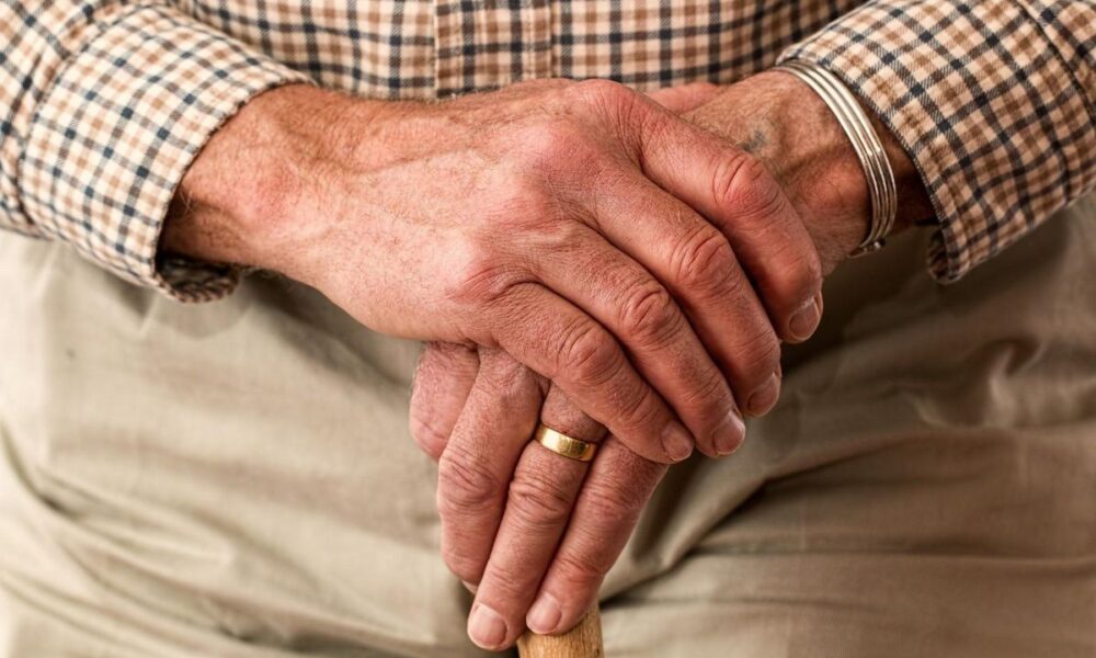 Pensions supérieures à 3000 euros les retraités aisés bientôt privés d'augmentation automatique