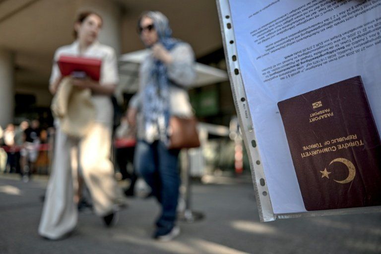 Obtenir un visa pour l’Europe, une épreuve quotidienne pour les Turcs