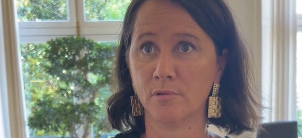La maire de Nantes ciblée par des insultes racistes après une visite religieuse