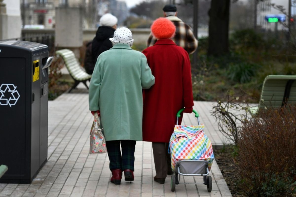 2070, la France comptera deux fois plus de seniors que de jeunes