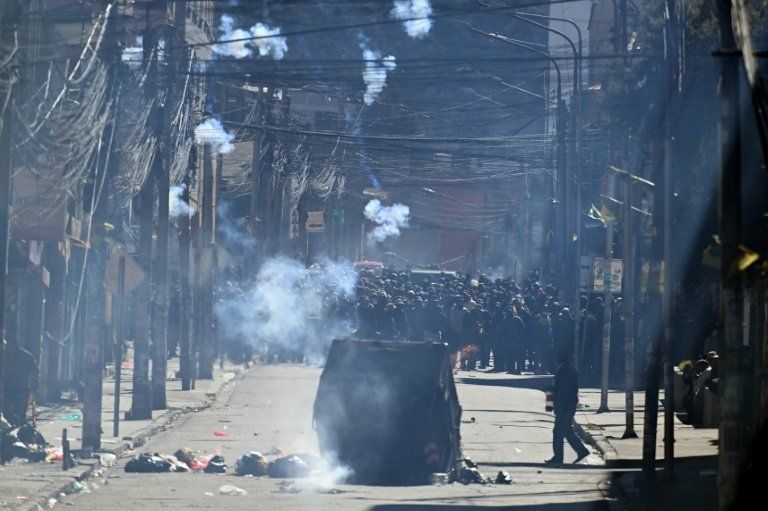 La Bolivie déploie l'armée pour briser le blocus qui étouffait le pays