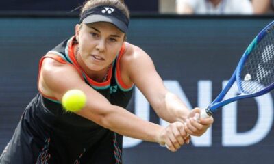 Noskova renverse Pegula et s’offre une place dans le top 10