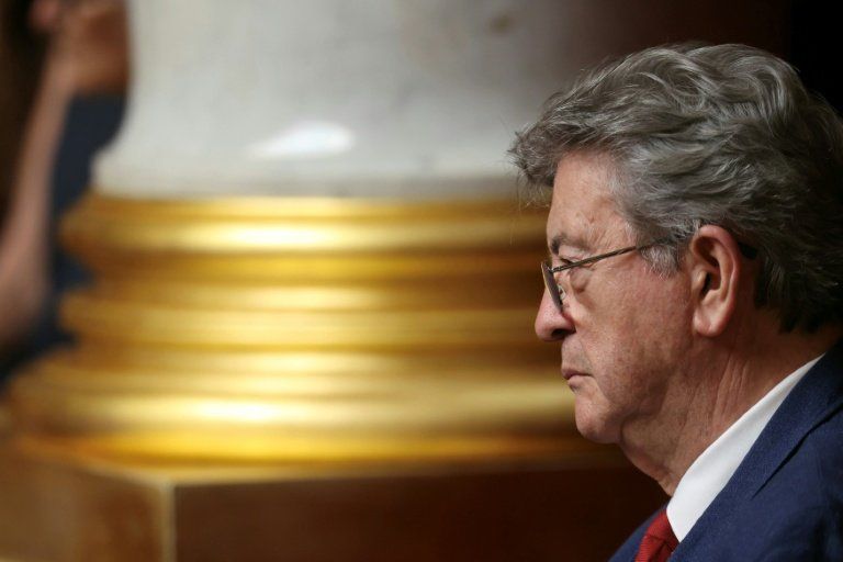 Mélenchon relance le débat sur la qualification des attaques du 7 octobre