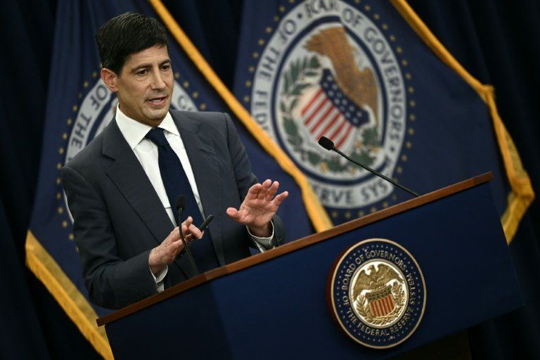 Kevin Warsh sonne le rappel sur l'inflation avant de réinventer la Fed