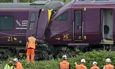 Un conducteur de train tué et 28 blessés graves après une collision en Angleterre