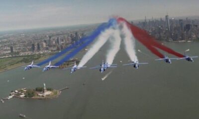 La Patrouille de France peint le ciel de New York aux couleurs de la liberté