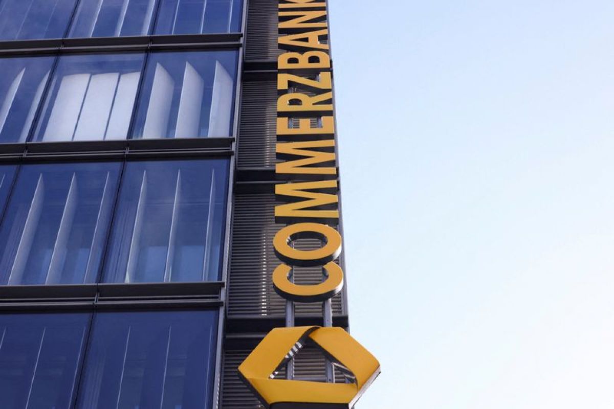 La guerre des chiffres entre Commerzbank et UniCredit s'intensifie