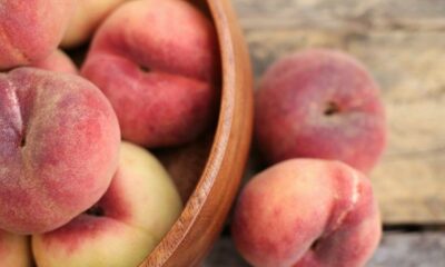 Alerte Carrefour vos pêches et nectarines bio peuvent être dangereuses
