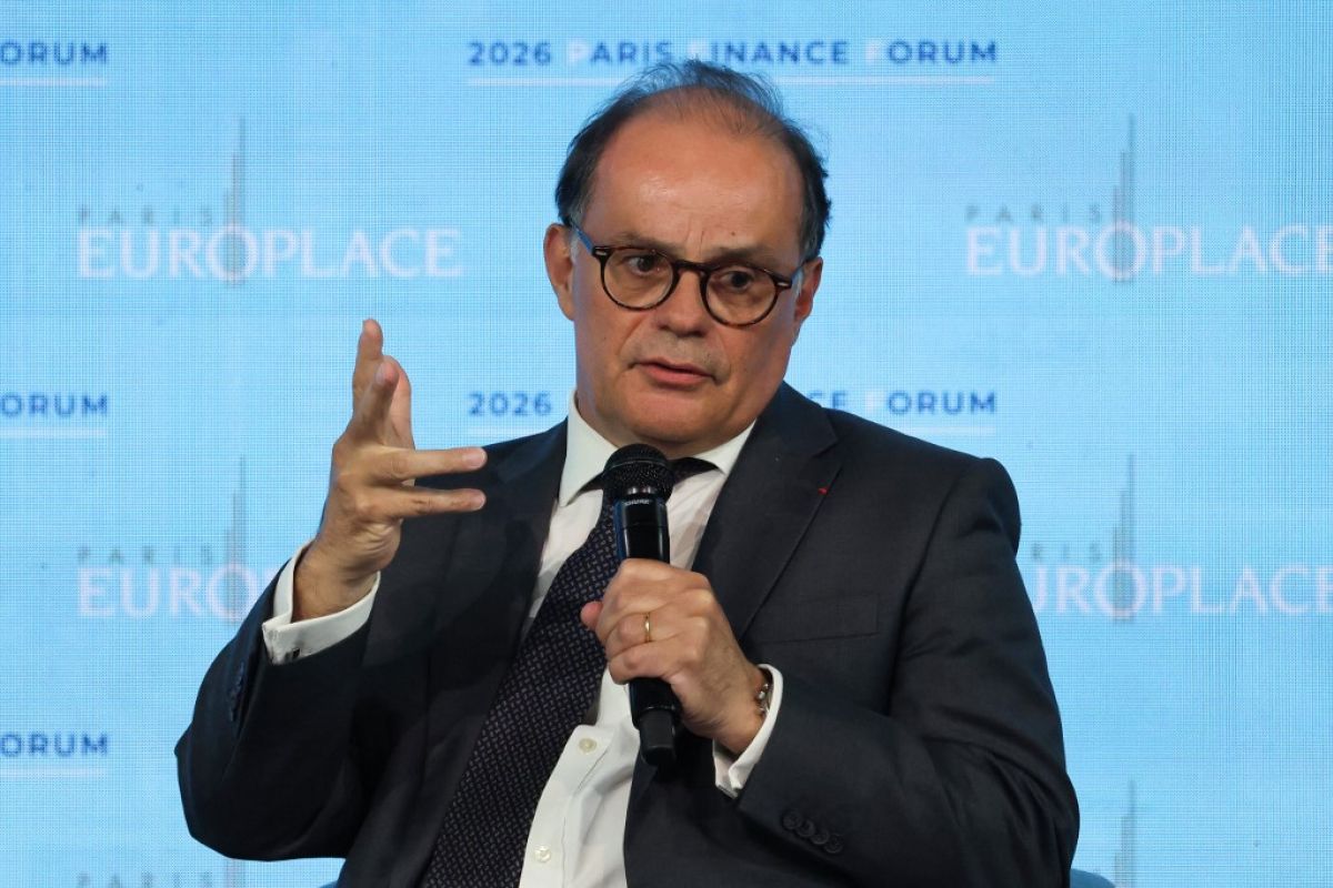 La BCE serre enfin la vis sur les taux une première fois depuis trois ans