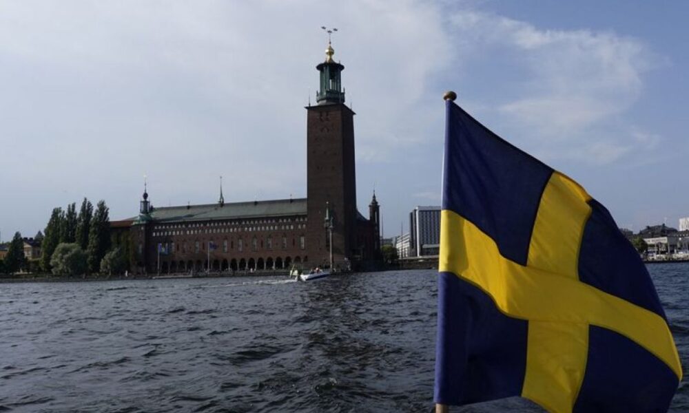 Des Russes en vacances en Europe pendant que l'Ukraine se bat onze pays veulent stopper le tourisme de guerre